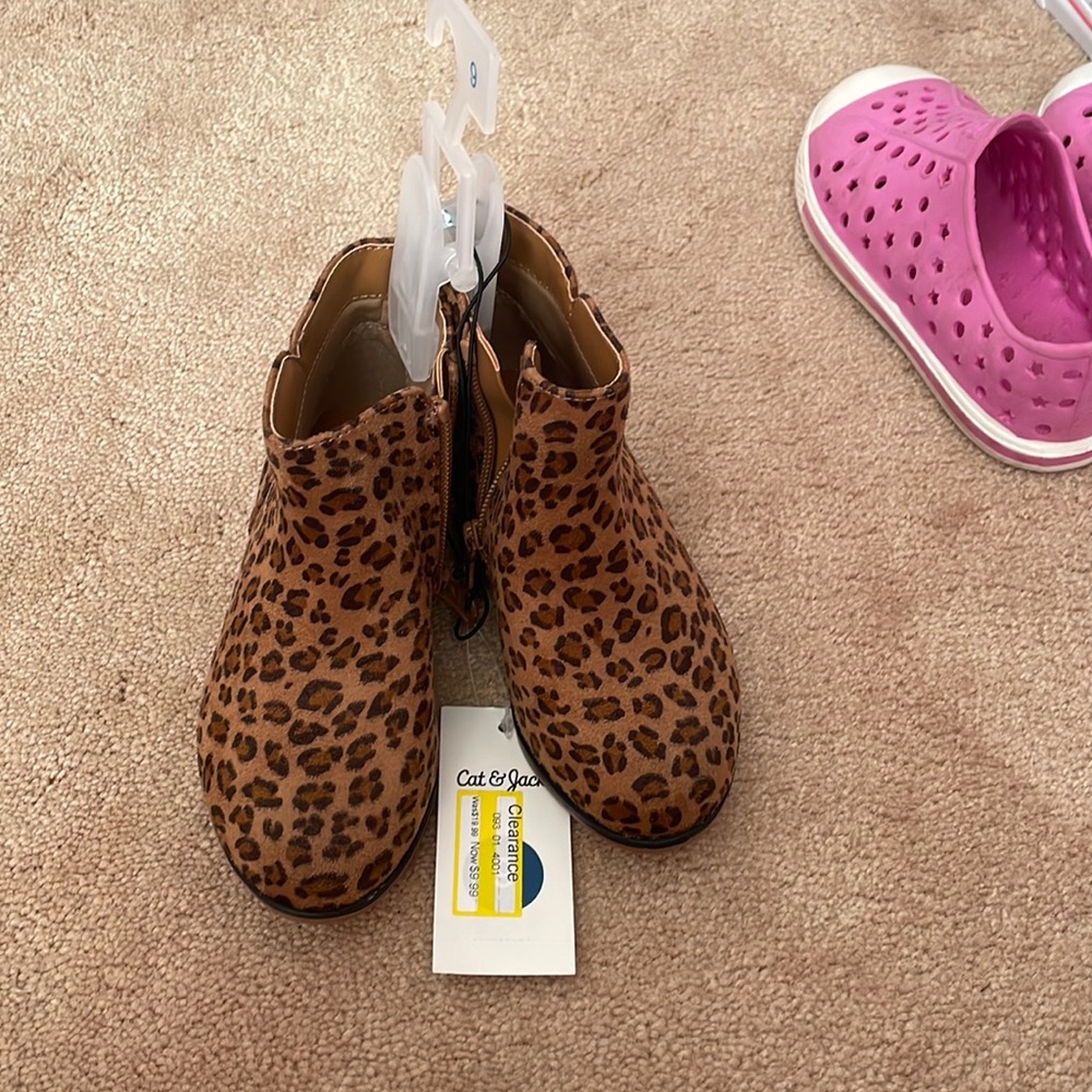 Cat and jack leopard toddler girl boots size 9